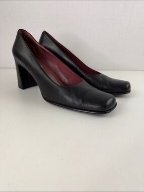 Vintage Calico Women's Black Leather Block Heel Pumps size 8